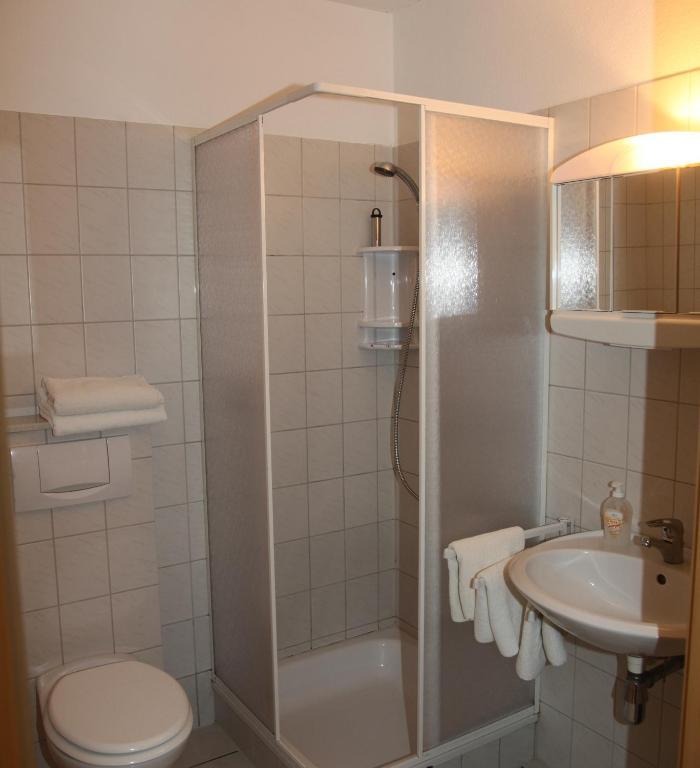 Hotel Cafe Am Stift Хессиш-Ольдендорф Номер фото